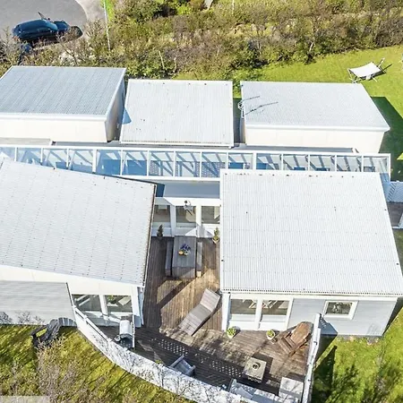 Quality And Peaceful Villa Alftanes Exterior photo