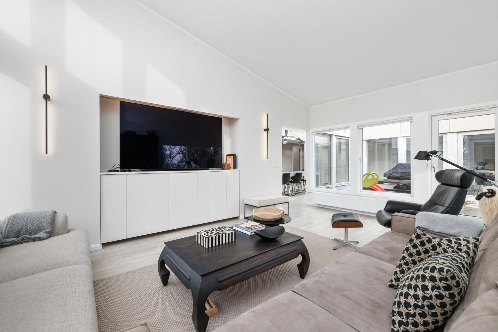 Holiday home Quality And Peaceful Alftanes